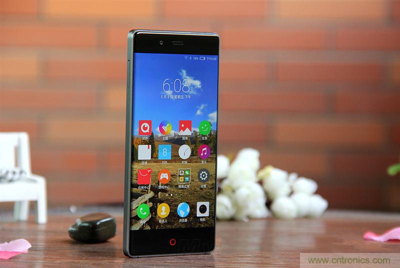 無邊框的 nubia Z9 ，一款既有驚喜，又有驚艷的智能手機(jī)