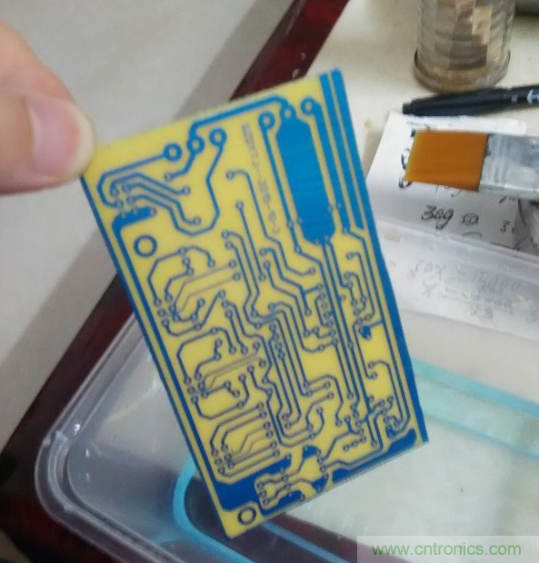 嘗試了四次PCB制作， 最后一發(fā)算是成功了