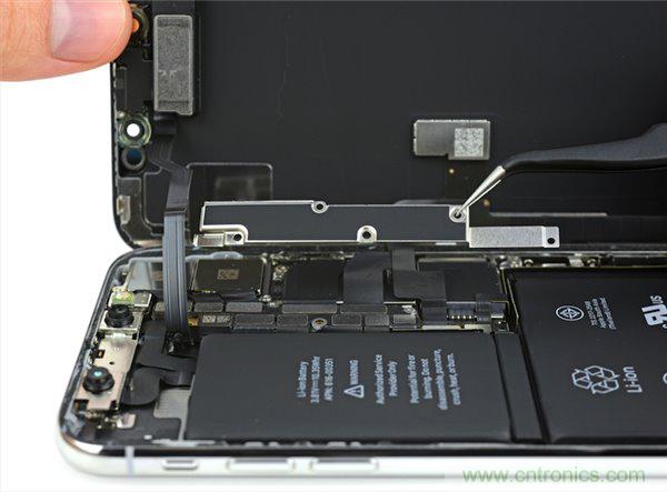 蘋果iPhone X iFixit拆解報(bào)告：雙層主板+雙單元電池